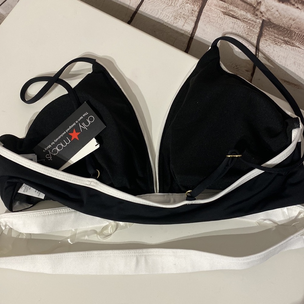 🆕Bar III Colorblock Cutout Bikini Top, Size XL - Picture 3 of 5